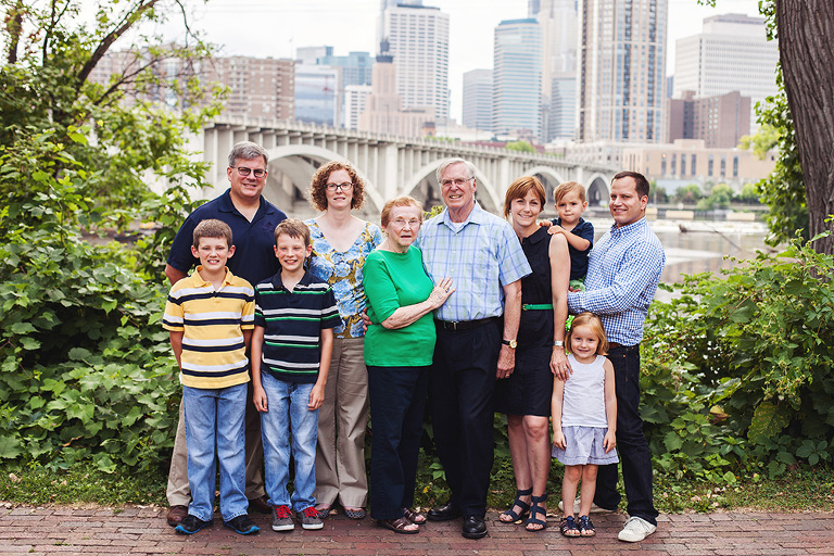 Minneapolis Family Photographer