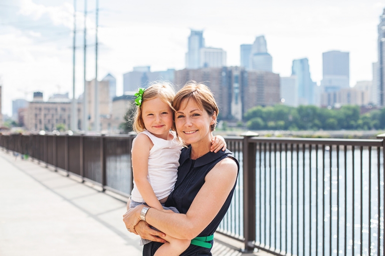 Minneapolis Mother Daughter Photographer