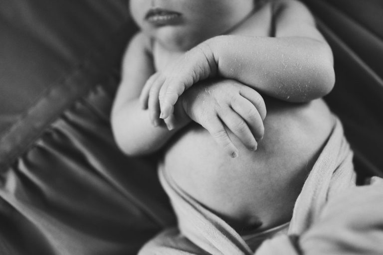 Minneapolis Newborn Photographer